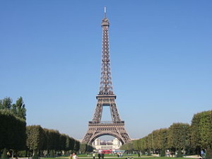 320px-Eiffel_Tower_20051010